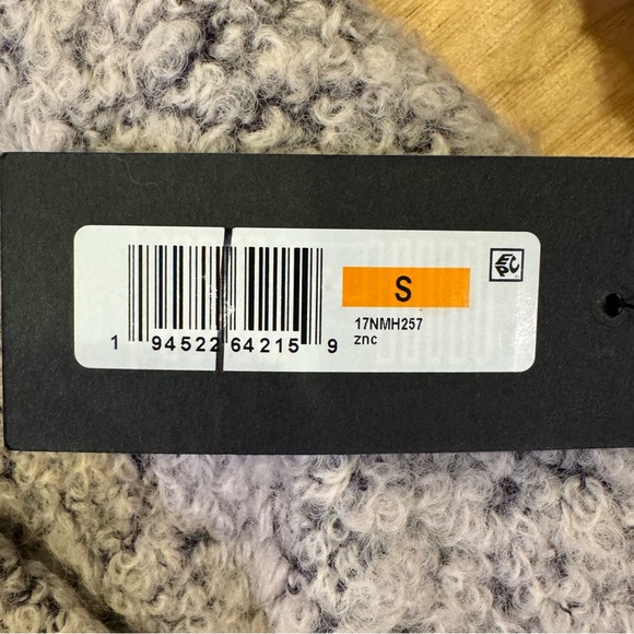 Kenneth Cole Boucle Wool Blend Coat NEW - Picture 6 of 8